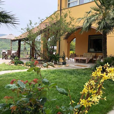 L'Acacia B&B ピエトラ・リーグレ エクステリア 写真
